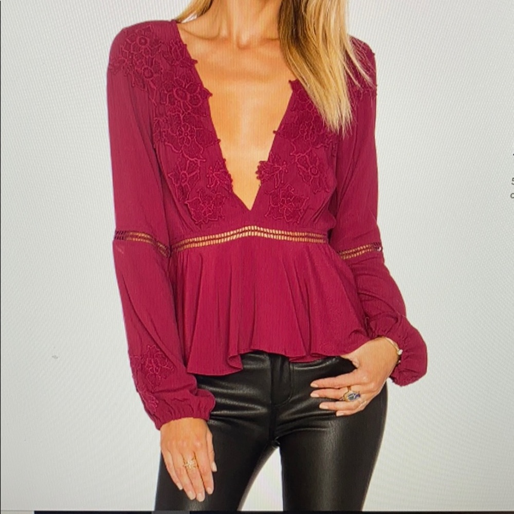 Free shipping For Love and Lemons Deep V Top